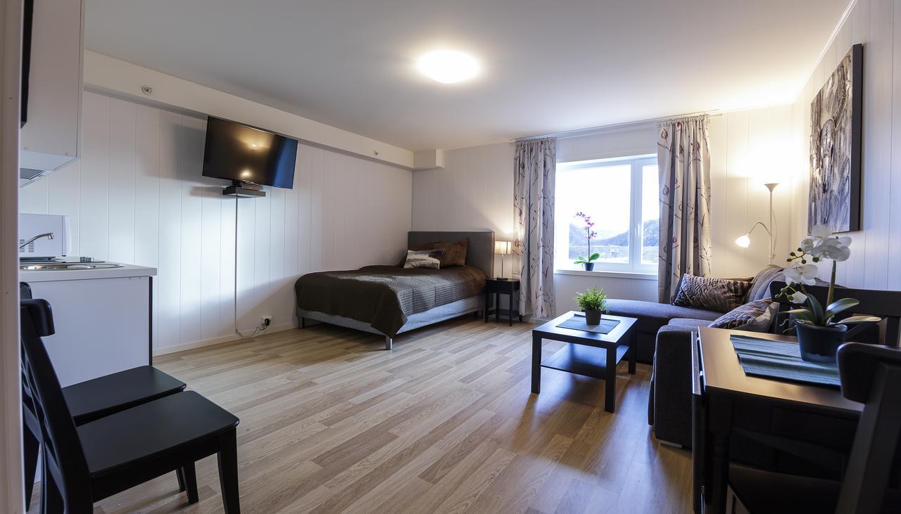 Selvbetjent Leilighetshotell Med Studioleiligheter Ålgård Exterior foto